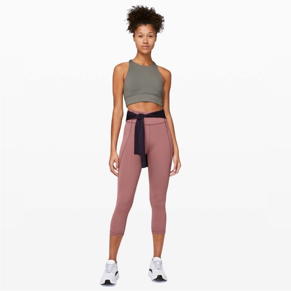 Lululemon Time To Sweat Crop 23" Red Dust Pant. Size 4 - Picture 4 of 11